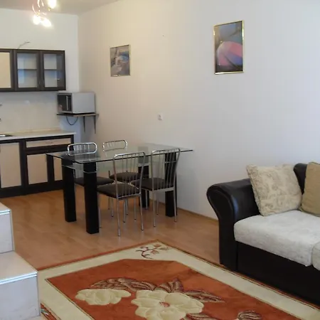 Oasis 30 D Apartment Ravda